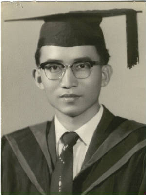 dadgraduation.jpg